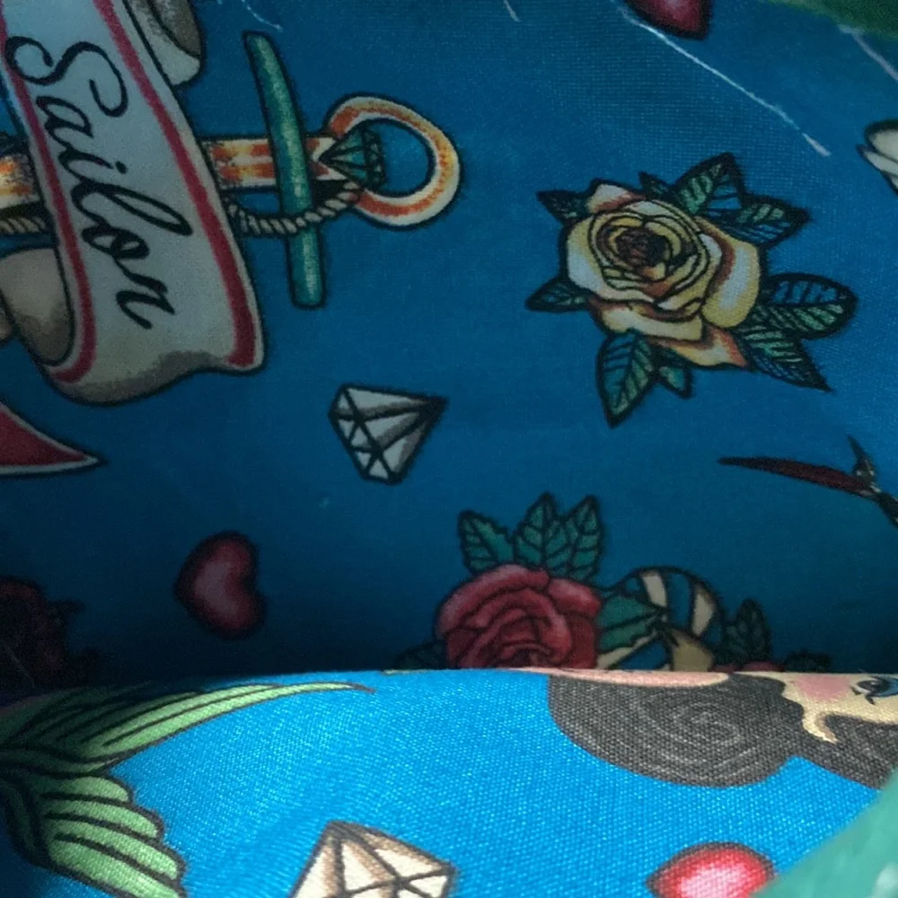 Zip Pouch - Picture 3 of 3